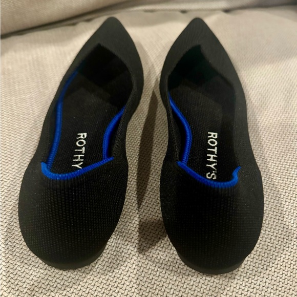 Black Rothy’s, 6.5 - Picture 3 of 4